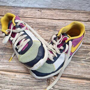 Nike Ja Morant Basketball Shoes Girl 5.5Y